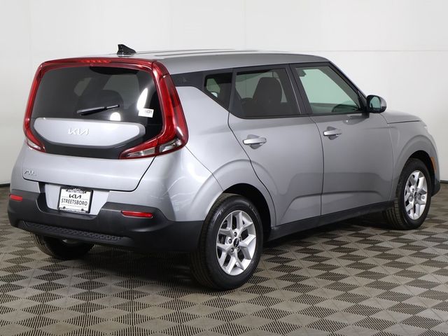 2022 Kia Soul LX IVT - 22985617 - 7