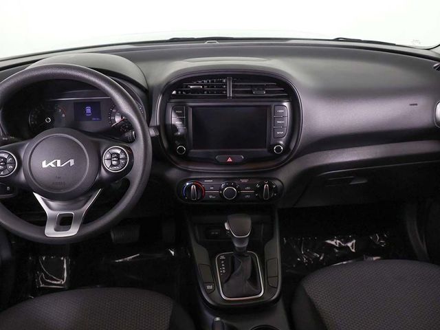 2022 Kia Soul LX IVT - 23031550 - 30