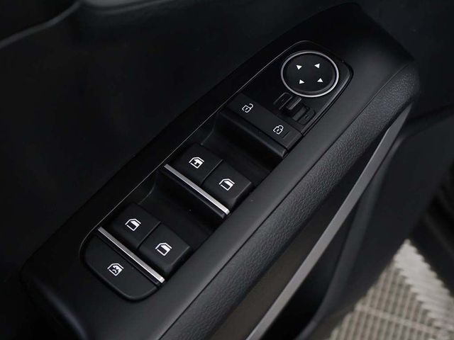 2022 Kia Soul LX IVT - 23031550 - 31