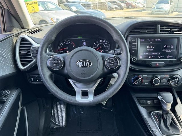 2022 Kia Soul LX IVT - 22593753 - 20