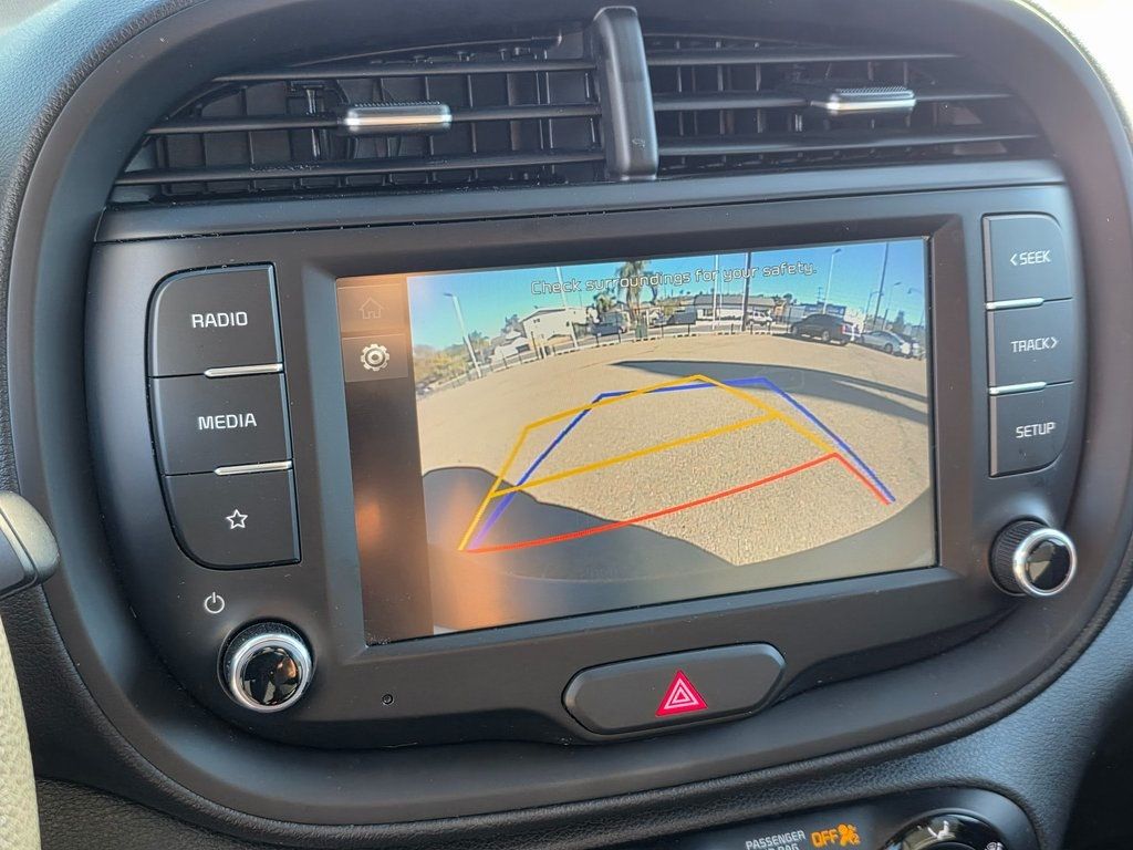 2022 Kia Soul LX IVT - 22939687 - 11