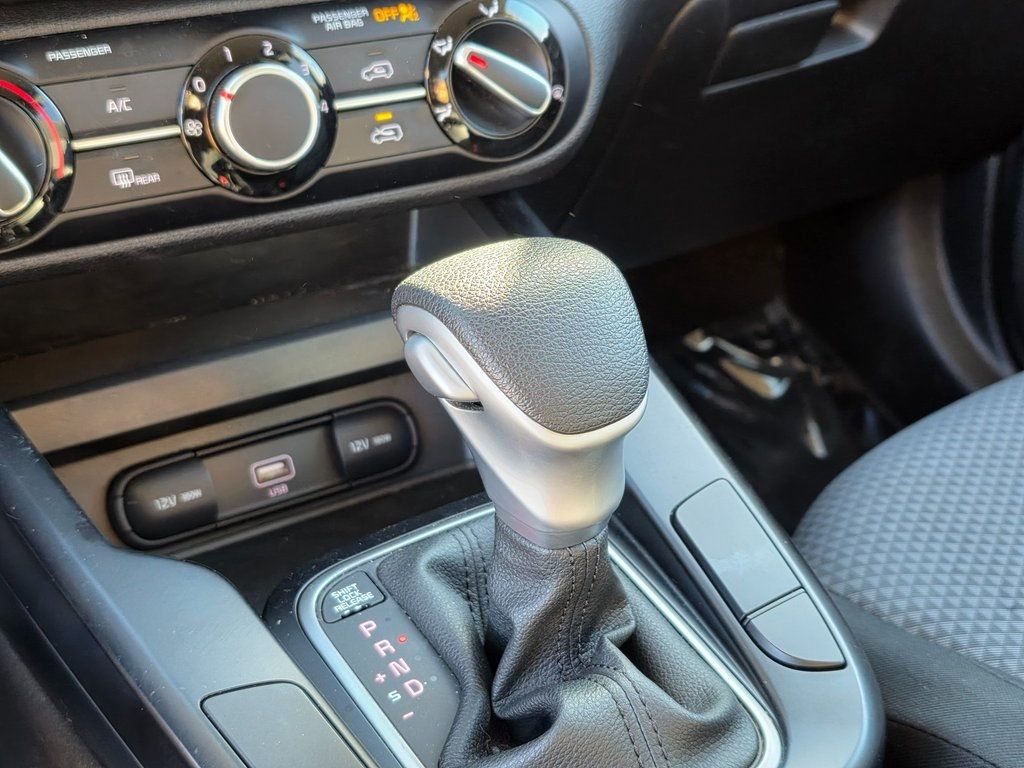 2022 Kia Soul LX IVT - 22939687 - 12