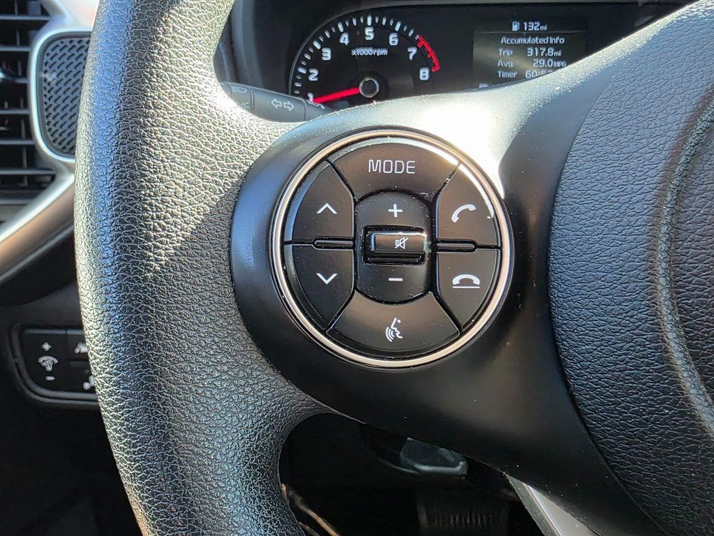 2022 Kia Soul LX IVT - 22939687 - 23