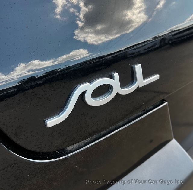 2022 Kia Soul LX IVT - 23046667 - 14