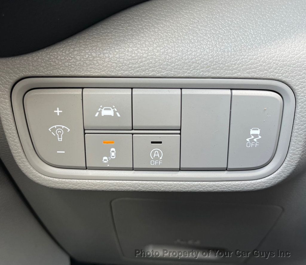2022 Kia Soul LX IVT - 23046667 - 28