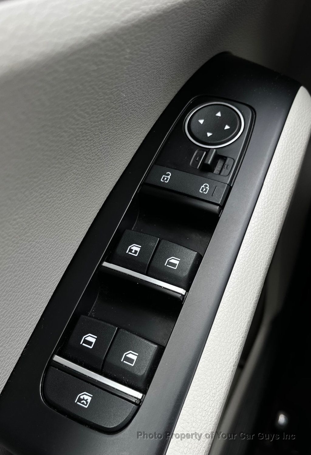 2022 Kia Soul LX IVT - 23046667 - 29