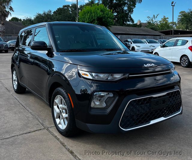 2022 Kia Soul LX IVT - 23046667 - 3
