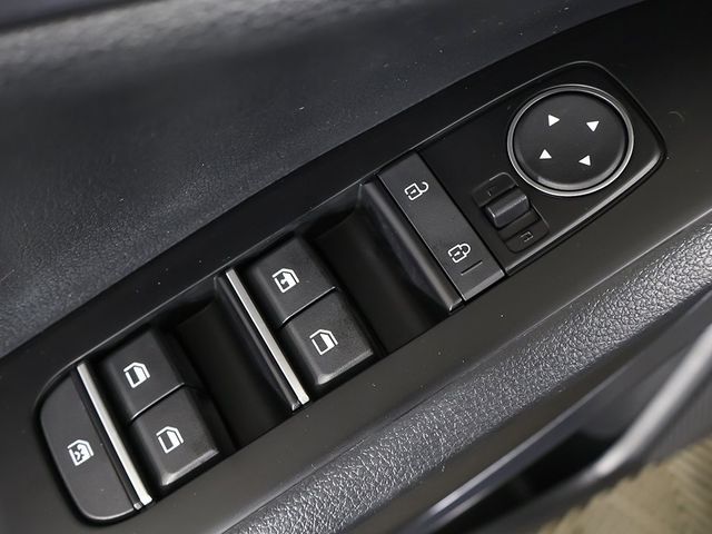 2022 Kia Soul S IVT - 22967218 - 32