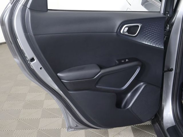 2022 Kia Soul S IVT - 23042644 - 21