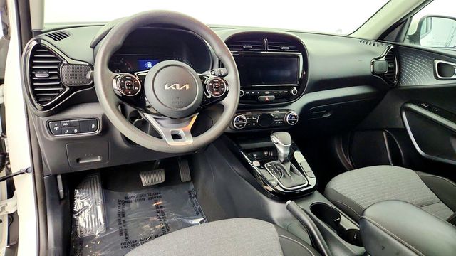 2022 Kia Soul S IVT - 23095235 - 11