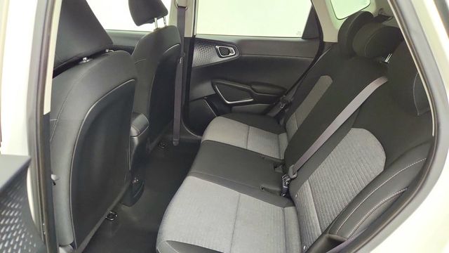 2022 Kia Soul S IVT - 23095235 - 18