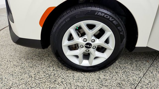 2022 Kia Soul S IVT - 23095235 - 8