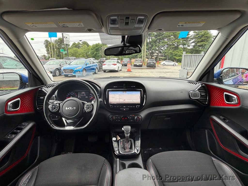 2022 Kia Soul Turbo DCT - 23041575 - 19