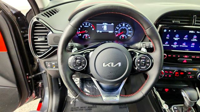 2022 Kia Soul Turbo DCT - 23089991 - 13