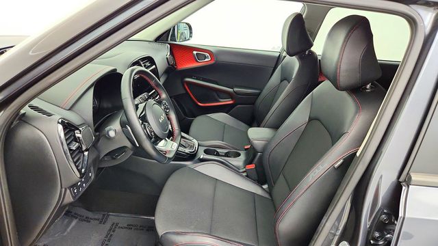 2022 Kia Soul Turbo DCT - 23089991 - 19