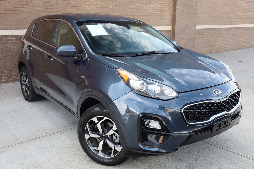 2022 Kia Sportage LX photo 4