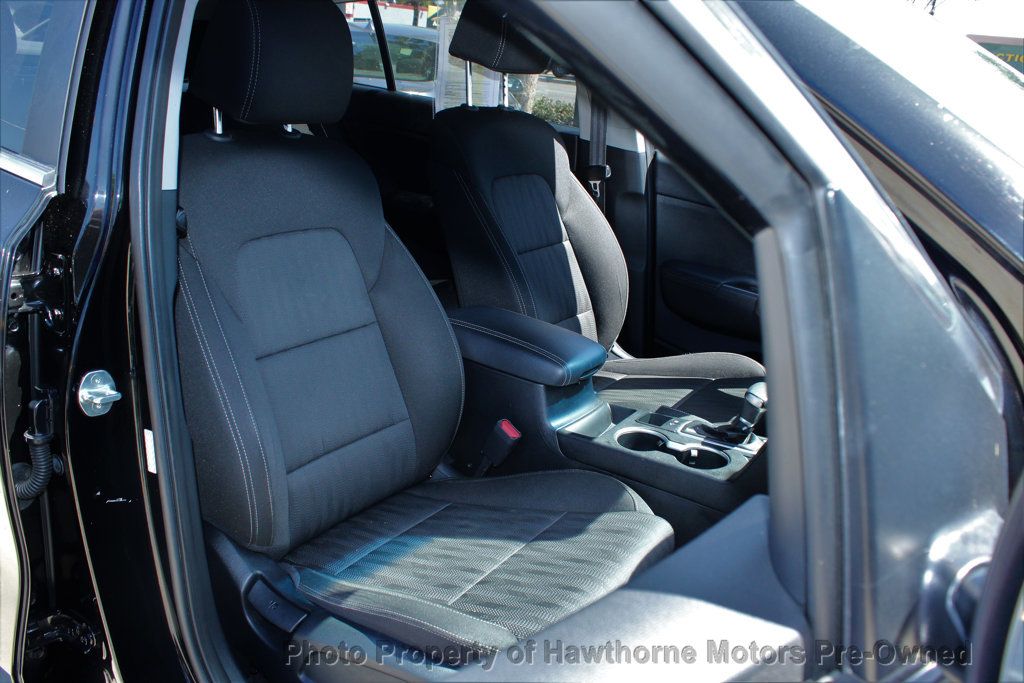2022 Kia Sportage LX FWD - 23066483 - 10