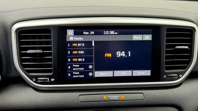 2022 Kia Sportage LX FWD - 23018159 - 17