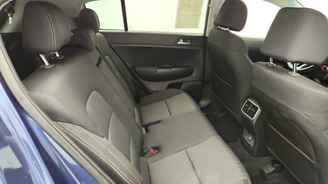2022 Kia Sportage LX FWD - 23018159 - 21