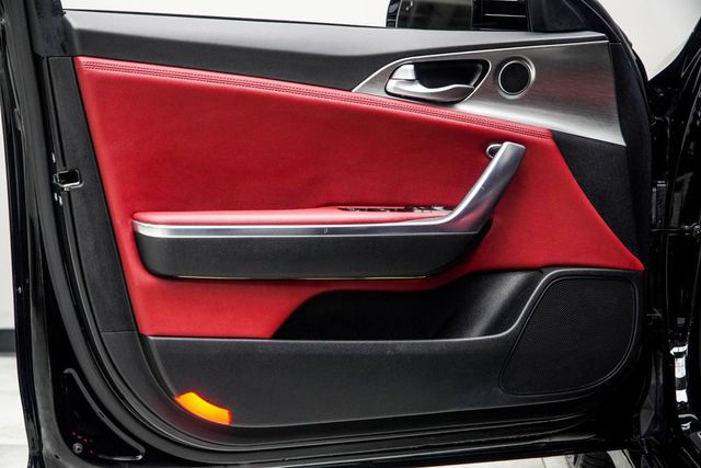 2022 Kia Stinger GT1 RWD - 22928831 - 32