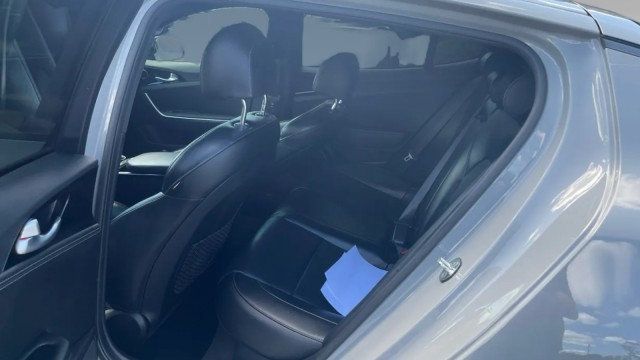 2022 Kia Stinger GT-Line RWD - 23044805 - 10