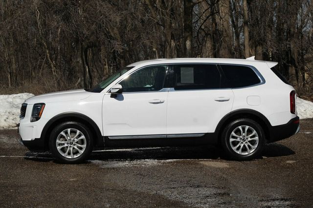 2022 Kia Telluride AWD LX W/ NAVIGATION, LEATHER NEW TIRES AND BRAKE SERVICE - 22999661 - 17