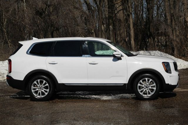 2022 Kia Telluride AWD LX W/ NAVIGATION, LEATHER NEW TIRES AND BRAKE SERVICE - 22999661 - 1