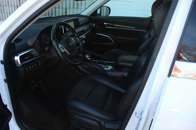 2022 Kia Telluride AWD LX W/ NAVIGATION, LEATHER NEW TIRES AND BRAKE SERVICE - 22999661 - 23