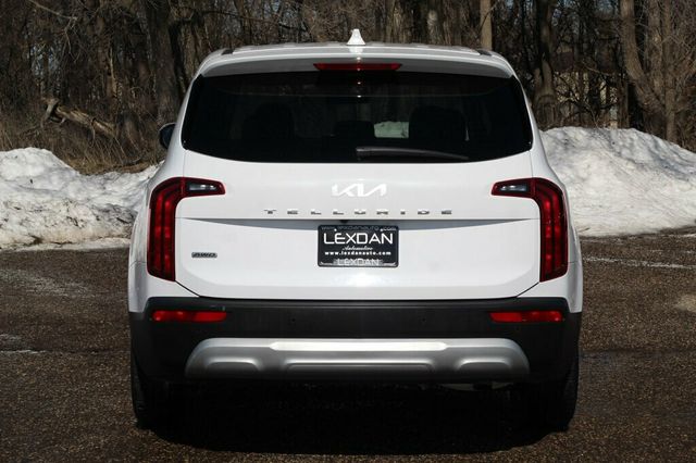 2022 Kia Telluride AWD LX W/ NAVIGATION, LEATHER NEW TIRES AND BRAKE SERVICE - 22999661 - 4