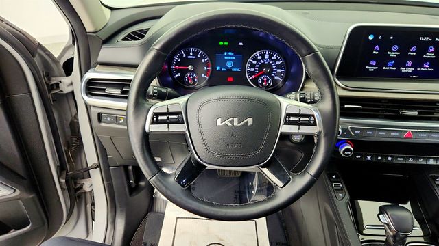2022 Kia Telluride EX AWD w/ Premium Package and Nightfall Edition Package - 23009163 - 13