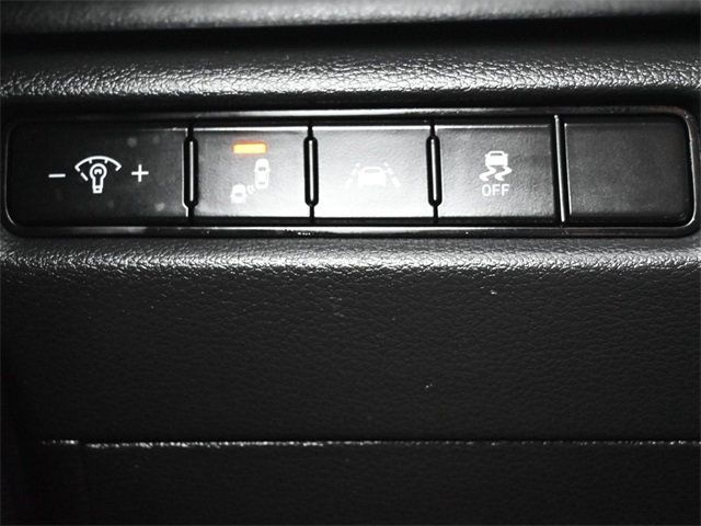 2022 Kia Telluride LX photo 25
