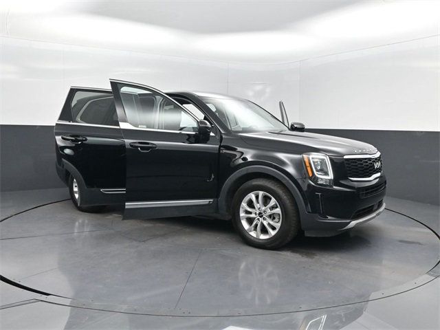 2022 Kia Telluride LX photo 33