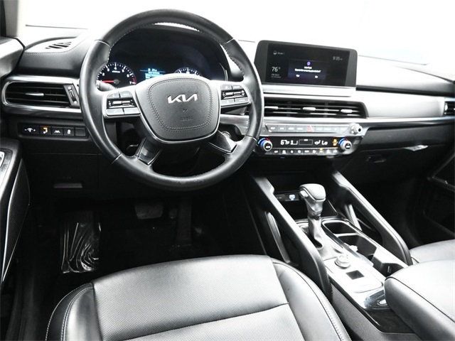 2022 Kia Telluride LX photo 11