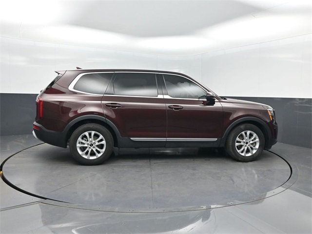 2022 Kia Telluride LX photo 26