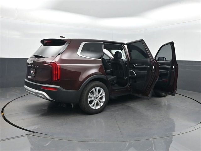 2022 Kia Telluride LX photo 29