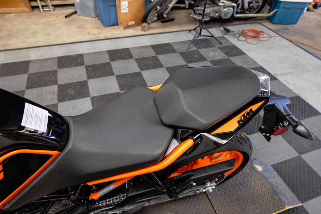 2022 KTM DUKE 200 ABS 1-OWNER LOW MILES!!! - 22995413 - 12
