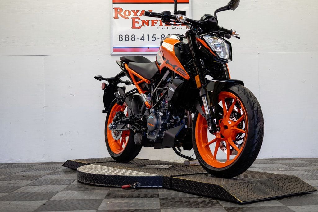 2022 KTM DUKE 200 ABS 1-OWNER LOW MILES!!! - 22995413 - 2