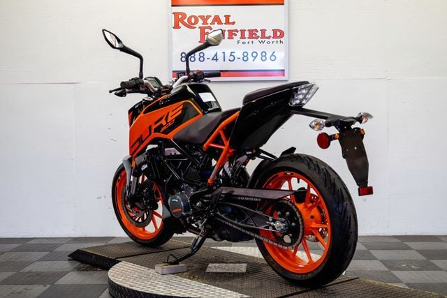2022 KTM DUKE 200 ABS 1-OWNER LOW MILES!!! - 22995413 - 3