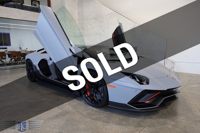 2022 Lamborghini Aventador LP 780-4 Ultimae Coupe - 22906209 - 0