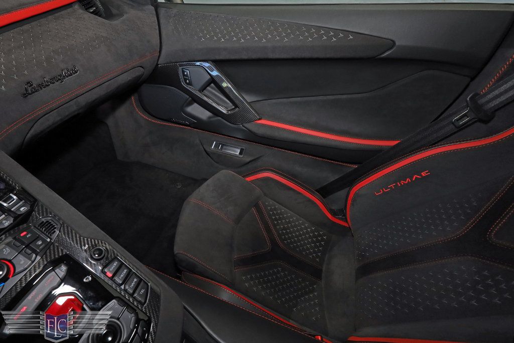 2022 Lamborghini Aventador LP 780-4 Ultimae Coupe - 22906209 - 24