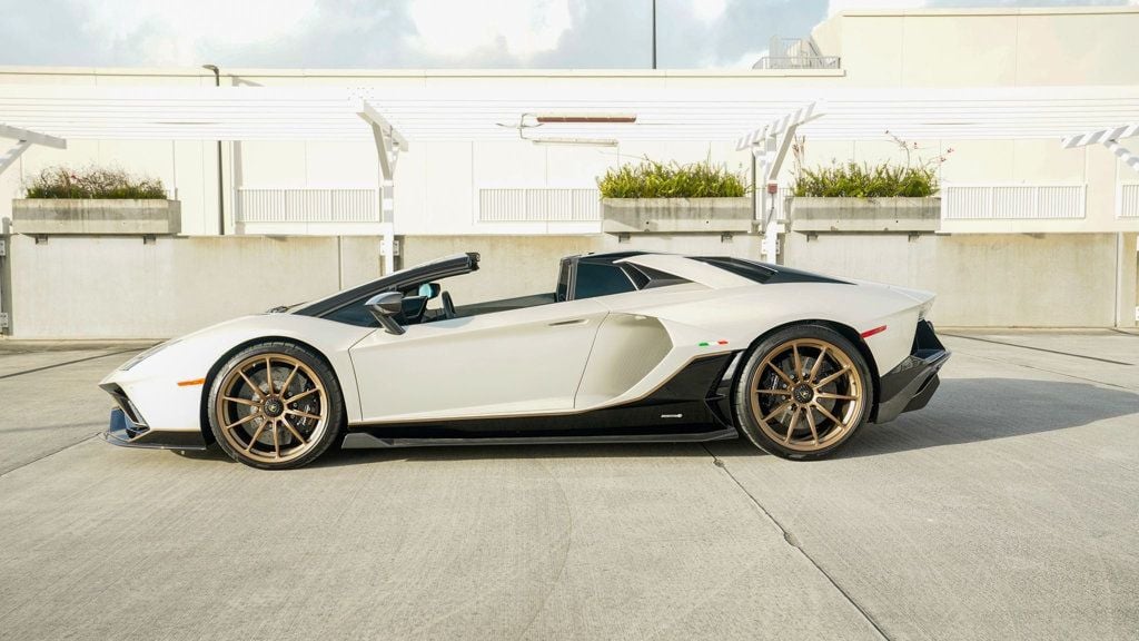 2022 Lamborghini Aventador LP 780-4 Ultimae Roadster - 22715470 - 6