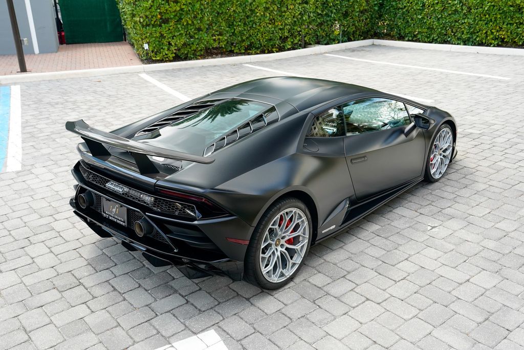2022 Lamborghini Huracan EVO Coupe RWD - 22992534 - 27