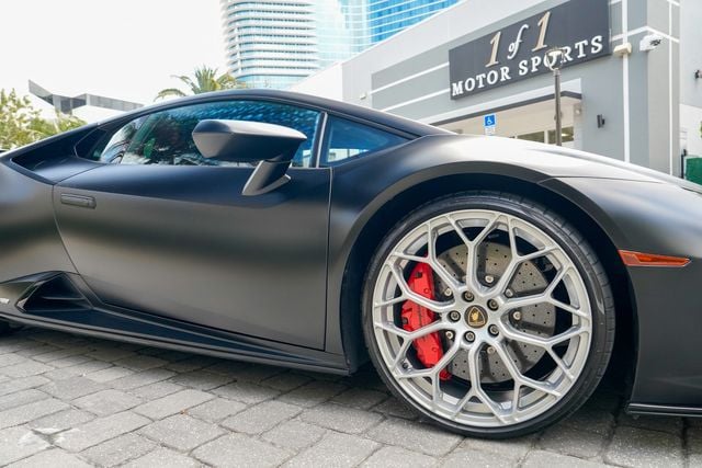 2022 Lamborghini Huracan EVO Coupe RWD - 22992534 - 35