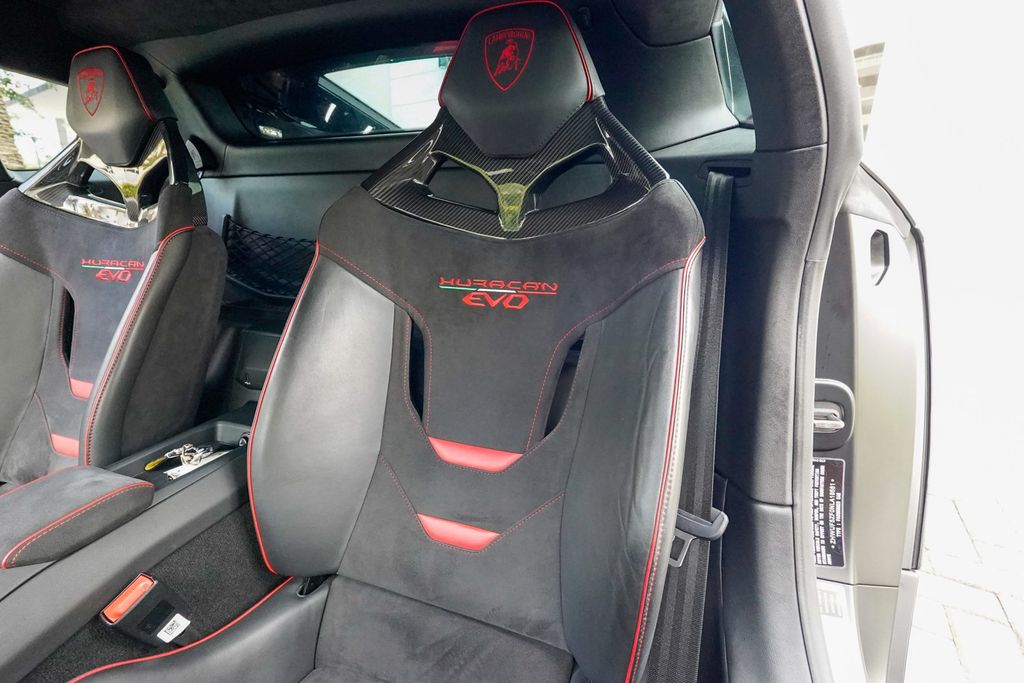 2022 Lamborghini Huracan EVO Coupe RWD - 22992534 - 55