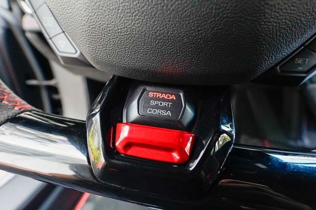 2022 Lamborghini Huracan EVO Coupe RWD - 22992534 - 63