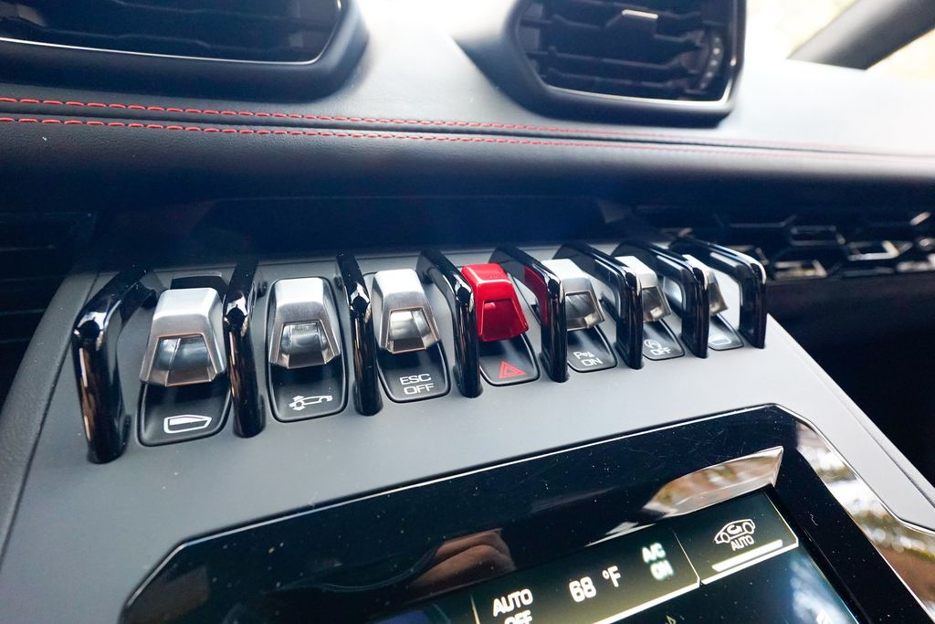 2022 Lamborghini Huracan EVO Coupe RWD - 22992534 - 68