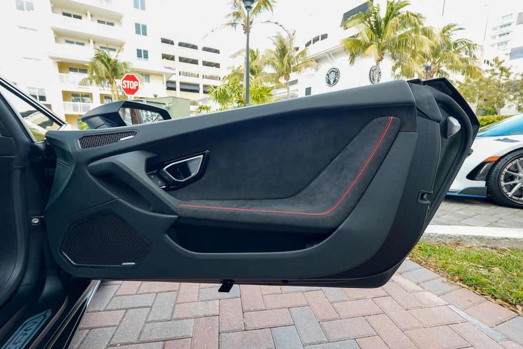 2022 Lamborghini Huracan EVO Coupe RWD - 22992534 - 74