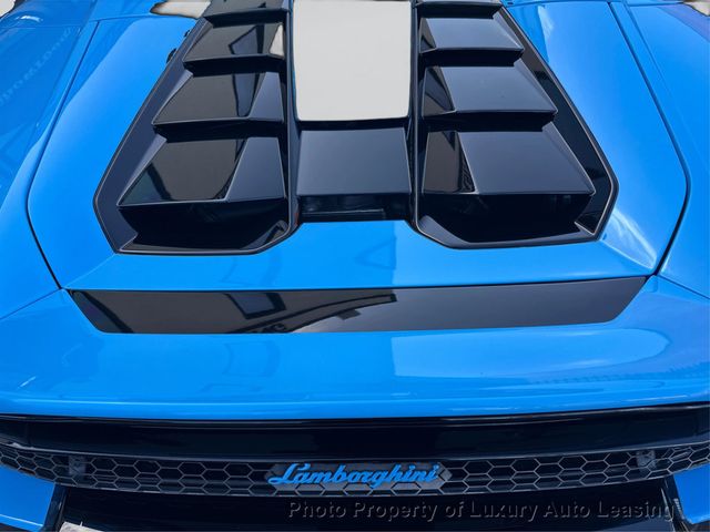 2022 Lamborghini Huracan EVO Spyder RWD - 23084479 - 11