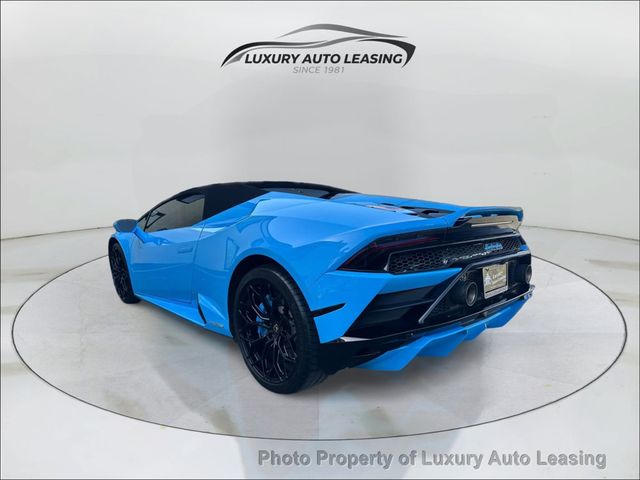2022 Lamborghini Huracan EVO Spyder RWD - 23084479 - 4