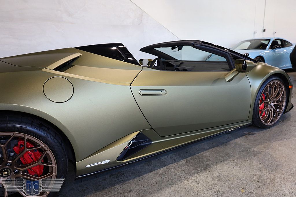 2022 Lamborghini Huracan EVO Spyder RWD - 22989823 - 11